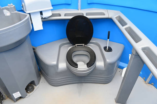 Best Portable restroom trailer rental  in Underwood Petersville, AL